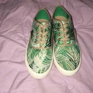 💚Low Rise Sneakers